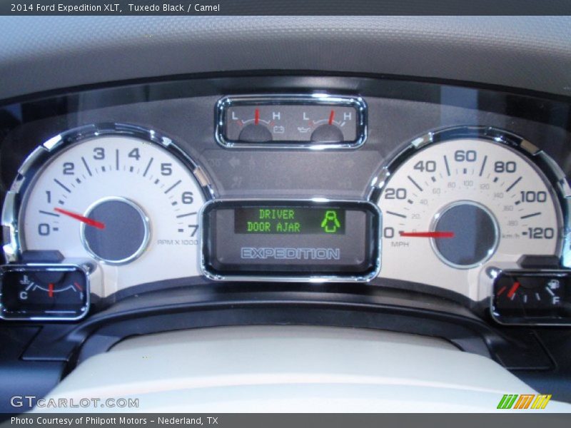 Tuxedo Black / Camel 2014 Ford Expedition XLT