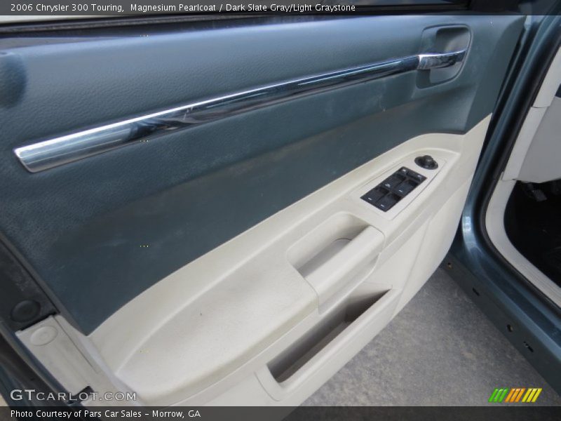 Magnesium Pearlcoat / Dark Slate Gray/Light Graystone 2006 Chrysler 300 Touring