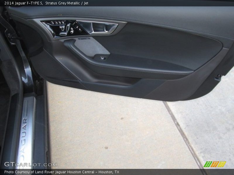 Stratus Grey Metallic / Jet 2014 Jaguar F-TYPE S