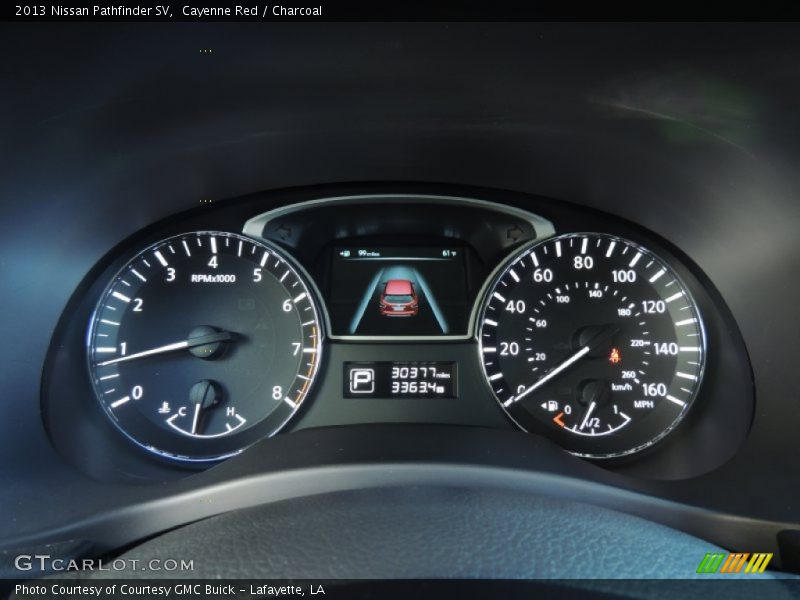 Cayenne Red / Charcoal 2013 Nissan Pathfinder SV