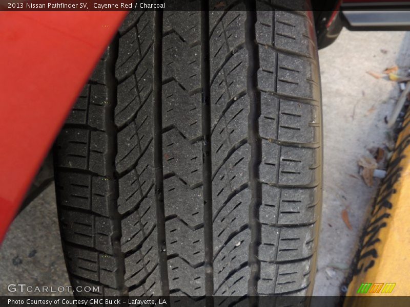 Cayenne Red / Charcoal 2013 Nissan Pathfinder SV