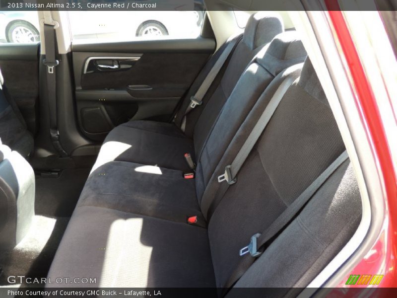 Cayenne Red / Charcoal 2013 Nissan Altima 2.5 S