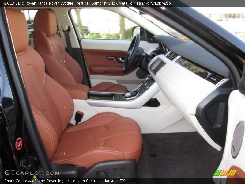 Front Seat of 2013 Range Rover Evoque Prestige