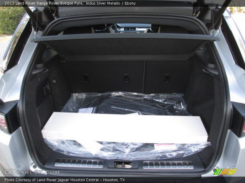  2013 Range Rover Evoque Pure Trunk