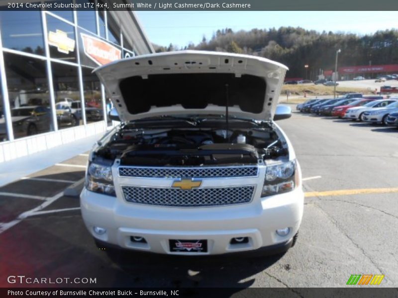 Summit White / Light Cashmere/Dark Cashmere 2014 Chevrolet Suburban LTZ 4x4