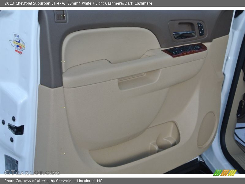 Summit White / Light Cashmere/Dark Cashmere 2013 Chevrolet Suburban LT 4x4