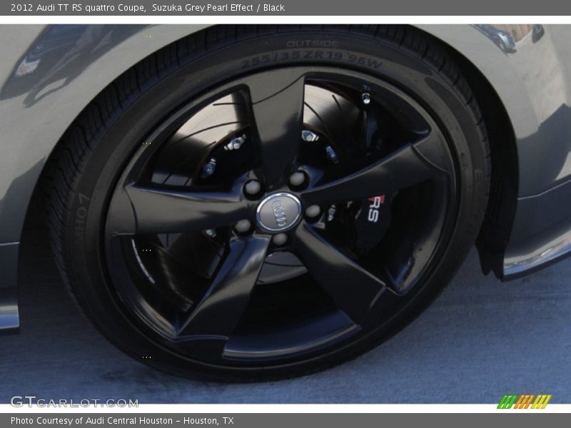 Suzuka Grey Pearl Effect / Black 2012 Audi TT RS quattro Coupe