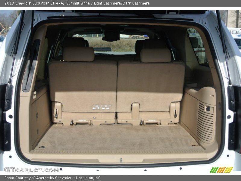Summit White / Light Cashmere/Dark Cashmere 2013 Chevrolet Suburban LT 4x4