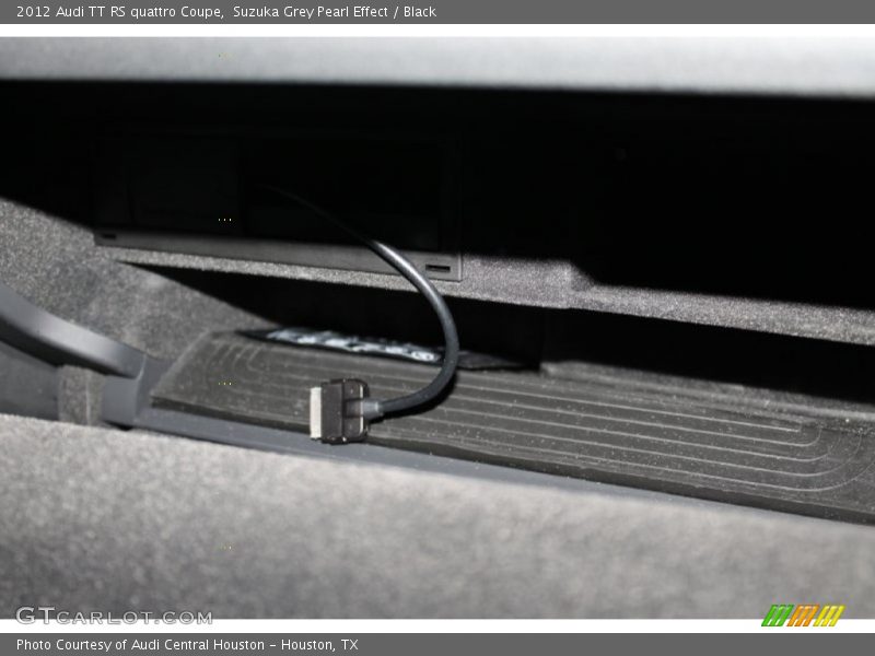 Suzuka Grey Pearl Effect / Black 2012 Audi TT RS quattro Coupe