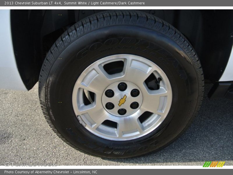 Summit White / Light Cashmere/Dark Cashmere 2013 Chevrolet Suburban LT 4x4