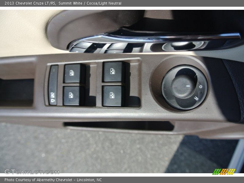 Summit White / Cocoa/Light Neutral 2013 Chevrolet Cruze LT/RS