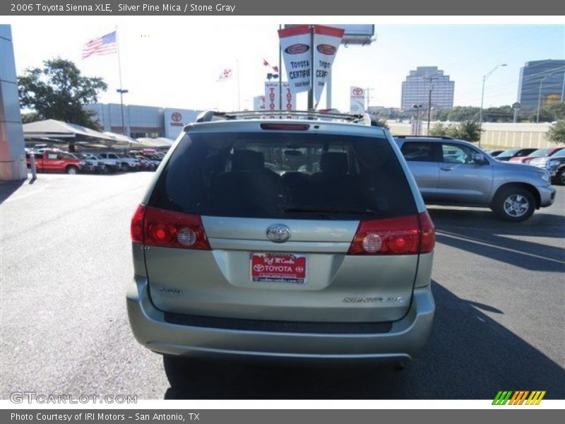 Silver Pine Mica / Stone Gray 2006 Toyota Sienna XLE