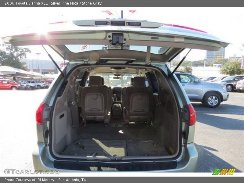 Silver Pine Mica / Stone Gray 2006 Toyota Sienna XLE