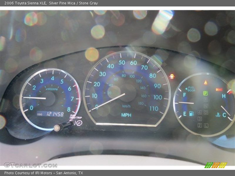 Silver Pine Mica / Stone Gray 2006 Toyota Sienna XLE