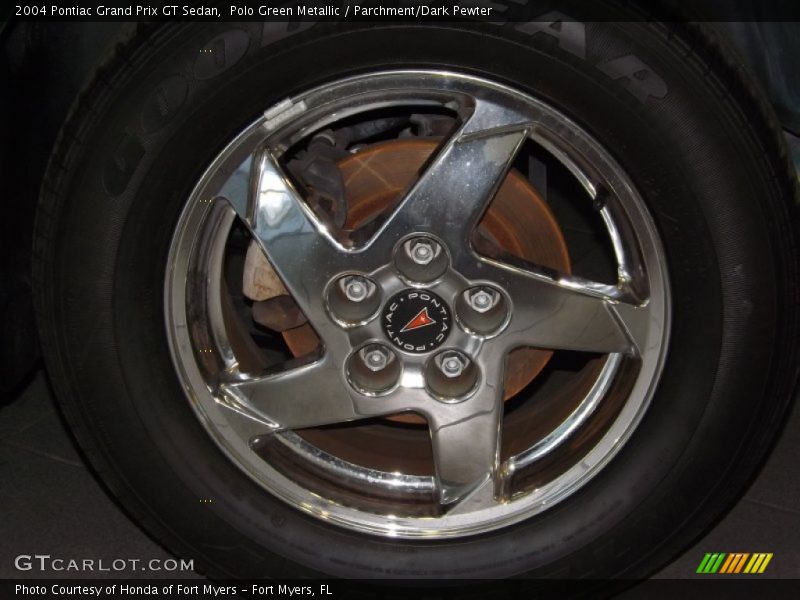 Polo Green Metallic / Parchment/Dark Pewter 2004 Pontiac Grand Prix GT Sedan