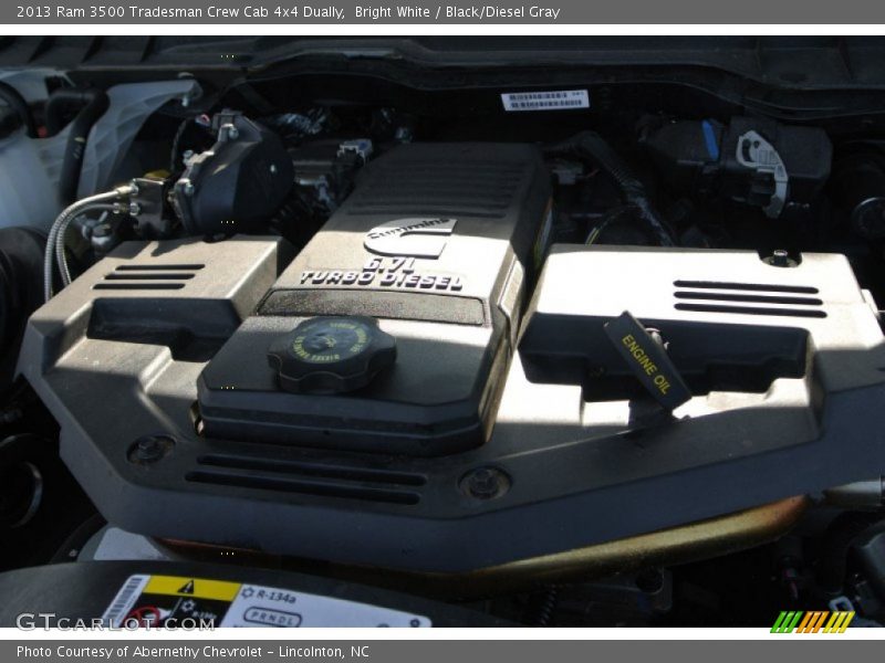 Bright White / Black/Diesel Gray 2013 Ram 3500 Tradesman Crew Cab 4x4 Dually