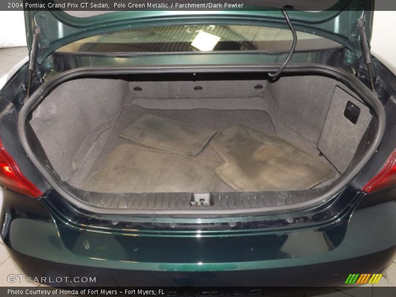 Polo Green Metallic / Parchment/Dark Pewter 2004 Pontiac Grand Prix GT Sedan