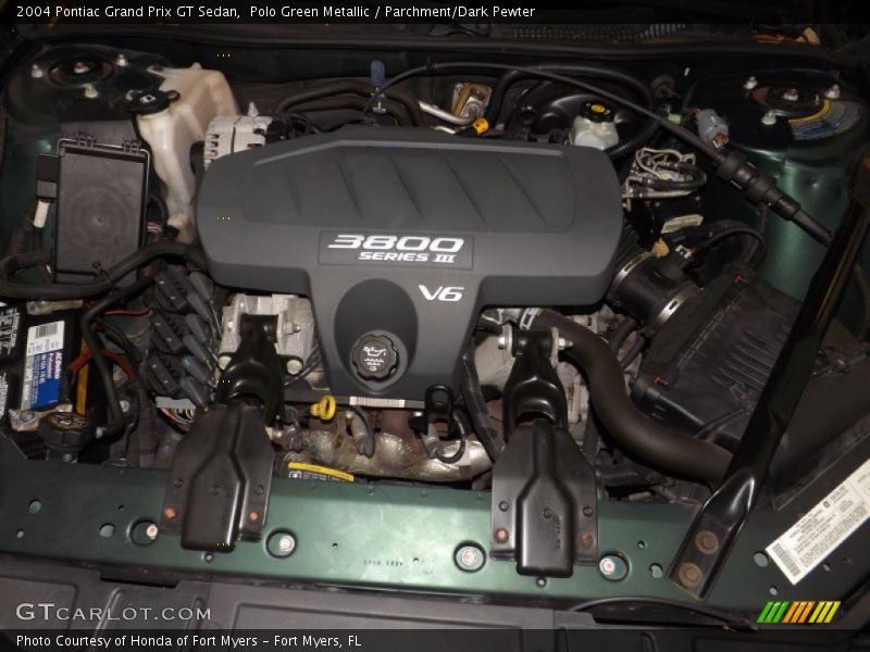 Polo Green Metallic / Parchment/Dark Pewter 2004 Pontiac Grand Prix GT Sedan