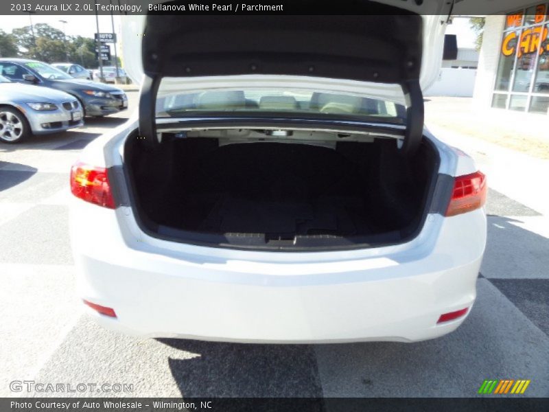 Bellanova White Pearl / Parchment 2013 Acura ILX 2.0L Technology