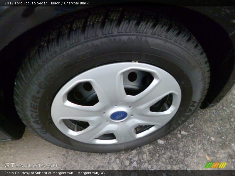 Black / Charcoal Black 2012 Ford Focus S Sedan