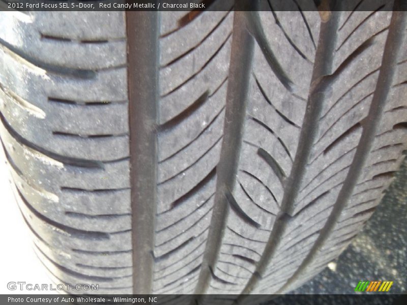 Red Candy Metallic / Charcoal Black 2012 Ford Focus SEL 5-Door