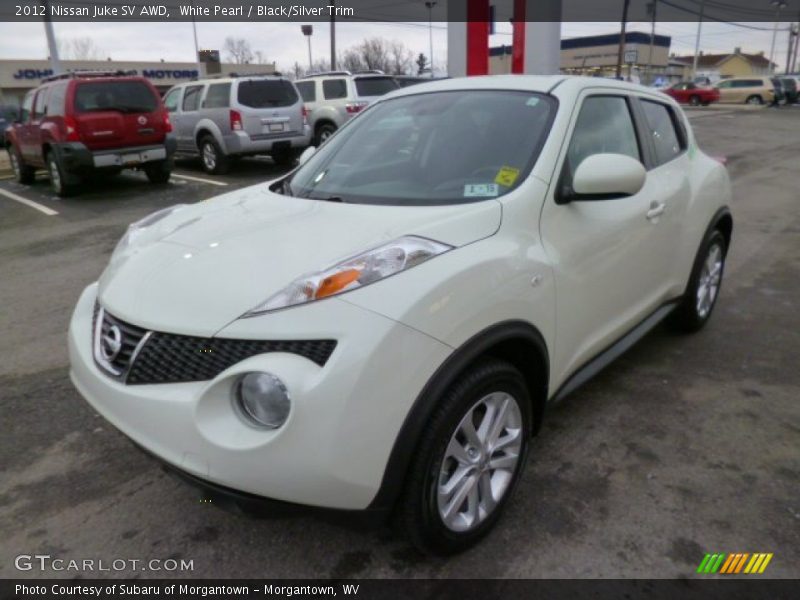 White Pearl / Black/Silver Trim 2012 Nissan Juke SV AWD