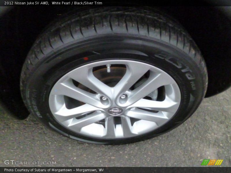 White Pearl / Black/Silver Trim 2012 Nissan Juke SV AWD