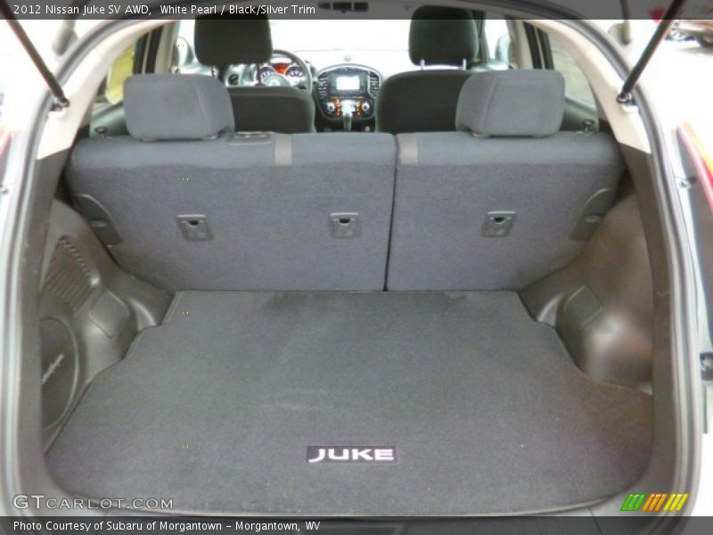 White Pearl / Black/Silver Trim 2012 Nissan Juke SV AWD
