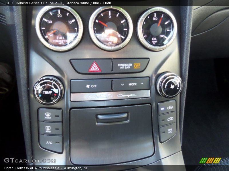 Monaco White / Black Cloth 2013 Hyundai Genesis Coupe 2.0T