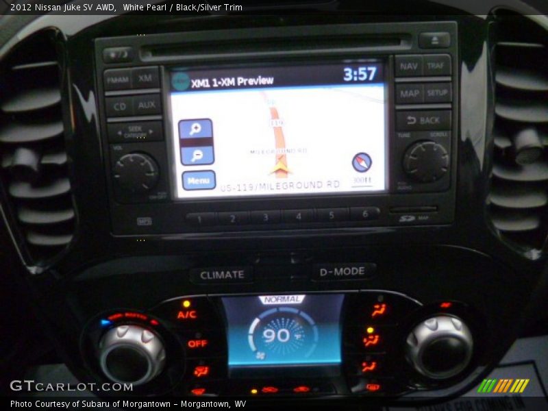White Pearl / Black/Silver Trim 2012 Nissan Juke SV AWD