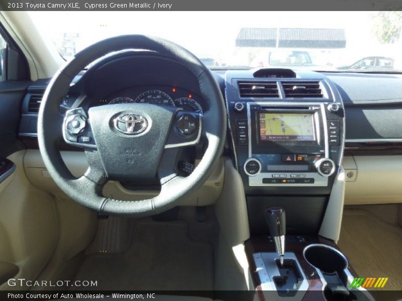 Cypress Green Metallic / Ivory 2013 Toyota Camry XLE