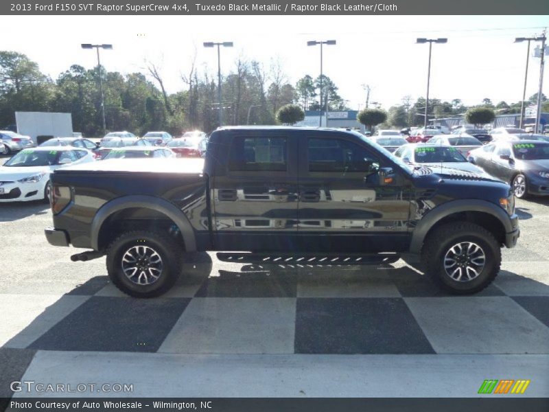 Tuxedo Black Metallic / Raptor Black Leather/Cloth 2013 Ford F150 SVT Raptor SuperCrew 4x4
