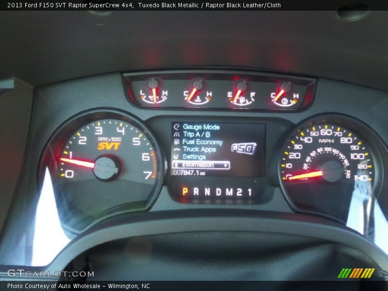 Tuxedo Black Metallic / Raptor Black Leather/Cloth 2013 Ford F150 SVT Raptor SuperCrew 4x4