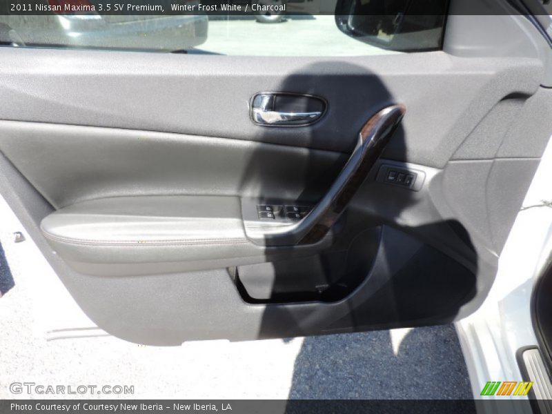 Winter Frost White / Charcoal 2011 Nissan Maxima 3.5 SV Premium