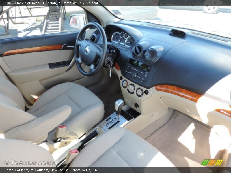  2009 Aveo LT Sedan Neutral Interior