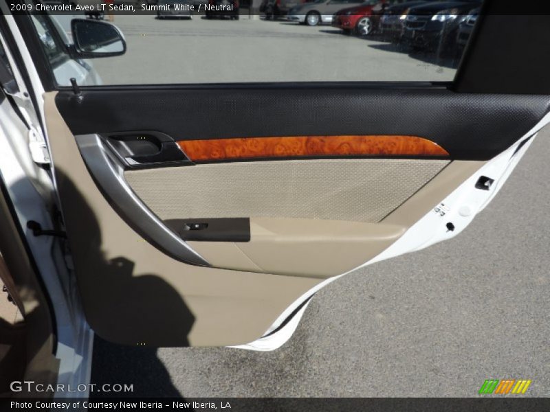 Summit White / Neutral 2009 Chevrolet Aveo LT Sedan