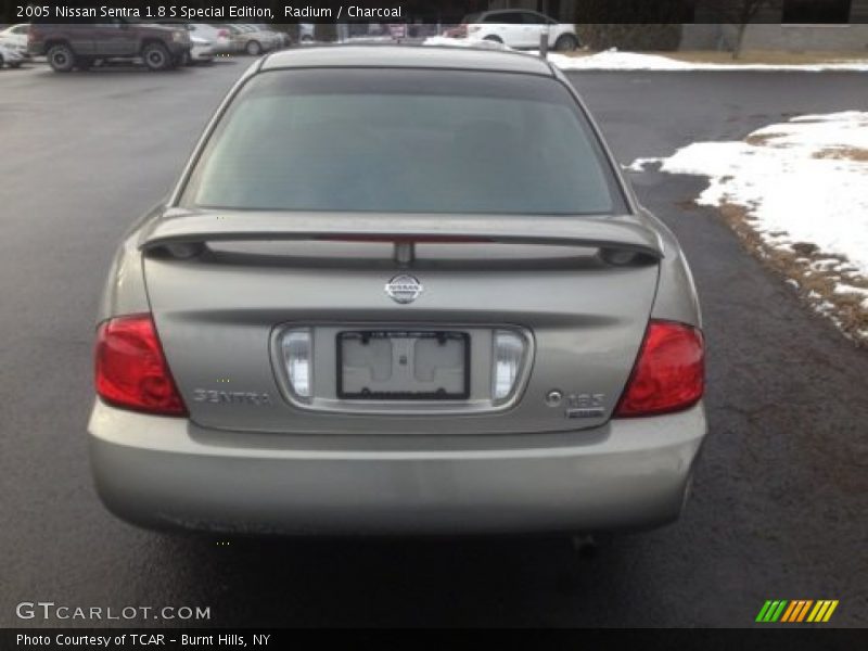 Radium / Charcoal 2005 Nissan Sentra 1.8 S Special Edition