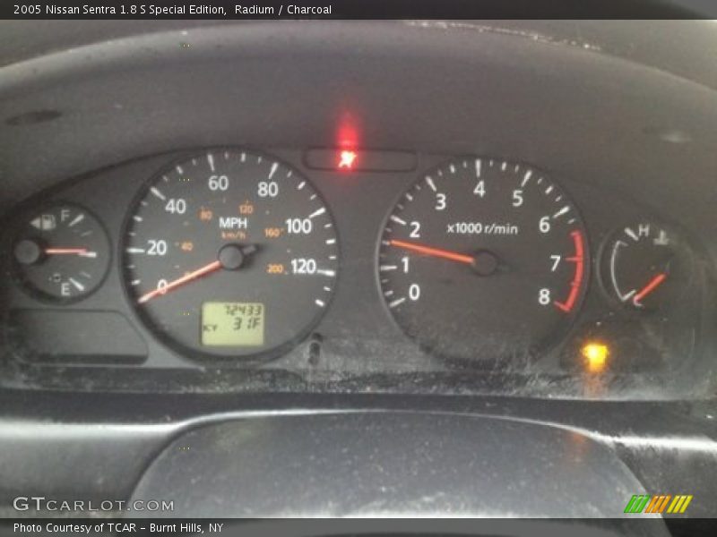 Radium / Charcoal 2005 Nissan Sentra 1.8 S Special Edition