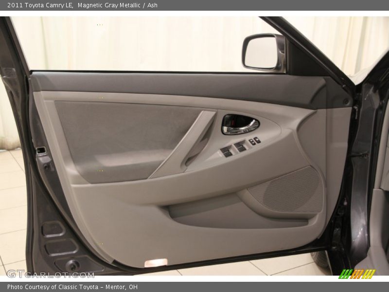 Magnetic Gray Metallic / Ash 2011 Toyota Camry LE
