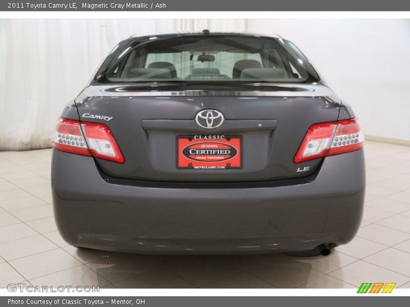 Magnetic Gray Metallic / Ash 2011 Toyota Camry LE