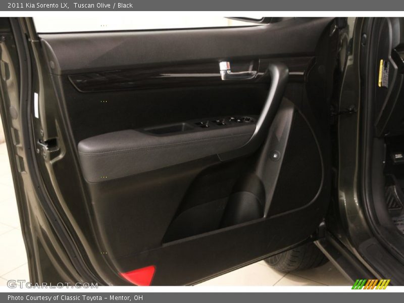 Tuscan Olive / Black 2011 Kia Sorento LX