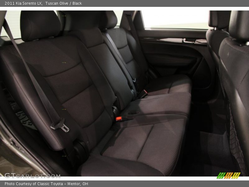Tuscan Olive / Black 2011 Kia Sorento LX