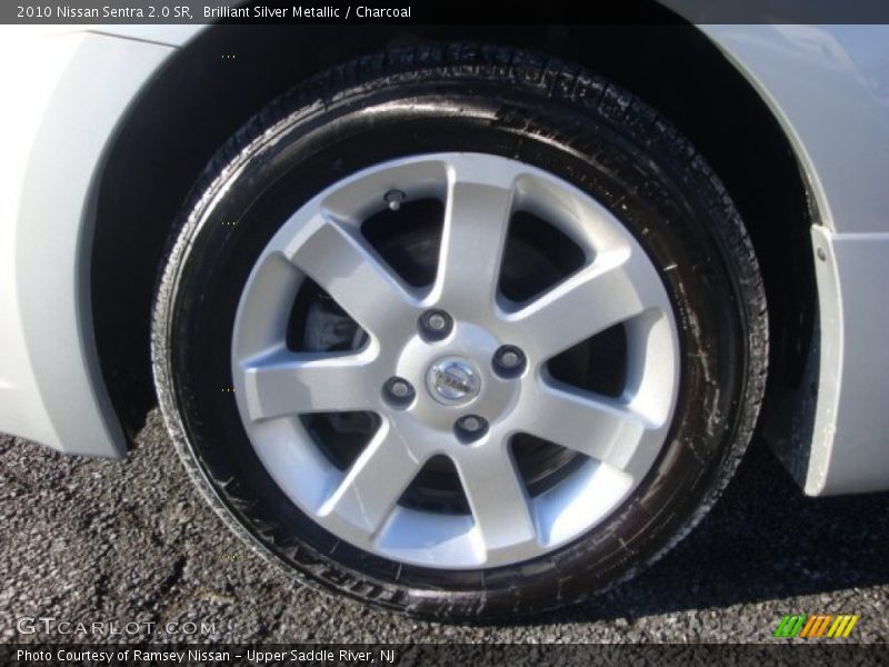 Brilliant Silver Metallic / Charcoal 2010 Nissan Sentra 2.0 SR