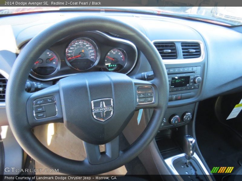 Redline 2-Coat Pearl / Black 2014 Dodge Avenger SE