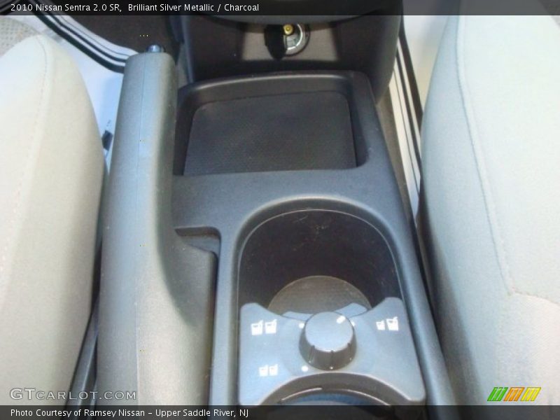 Brilliant Silver Metallic / Charcoal 2010 Nissan Sentra 2.0 SR