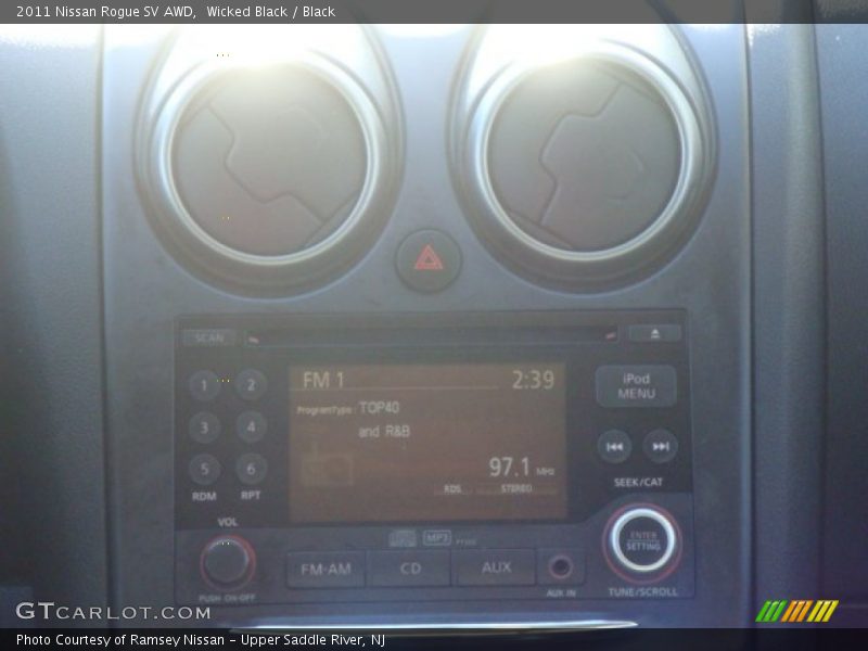 Wicked Black / Black 2011 Nissan Rogue SV AWD