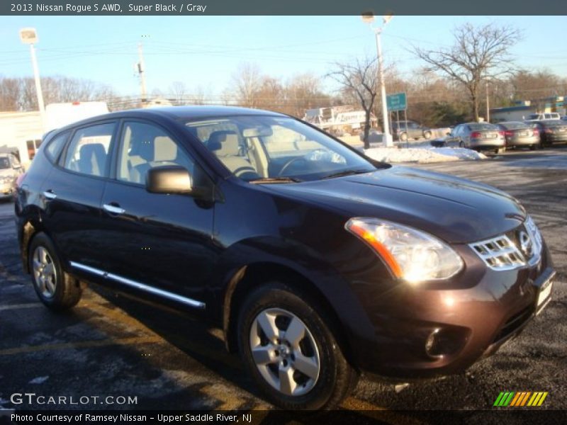 Super Black / Gray 2013 Nissan Rogue S AWD