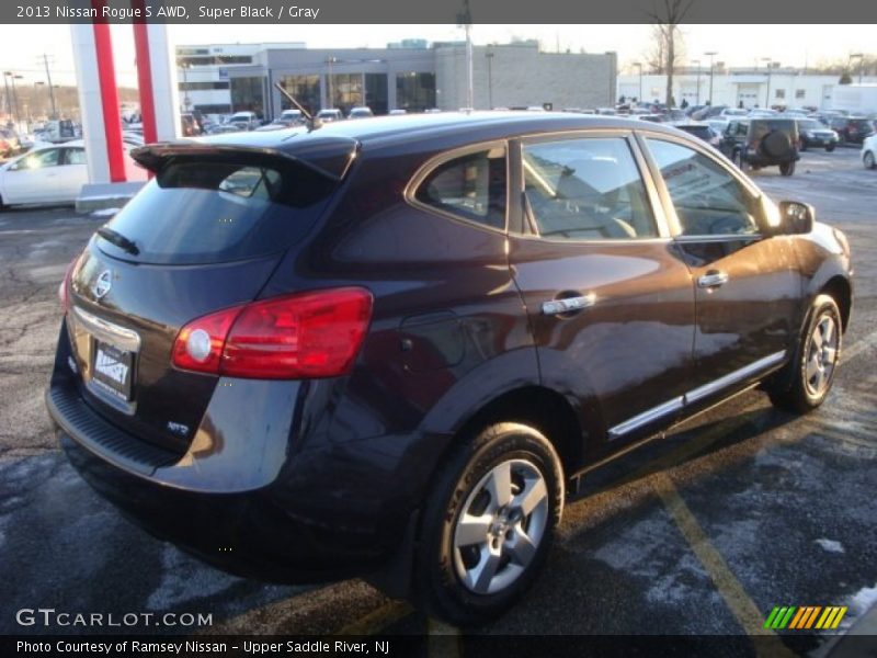 Super Black / Gray 2013 Nissan Rogue S AWD
