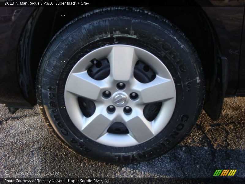 Super Black / Gray 2013 Nissan Rogue S AWD