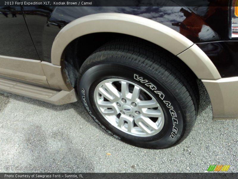 Kodiak Brown / Camel 2013 Ford Expedition XLT